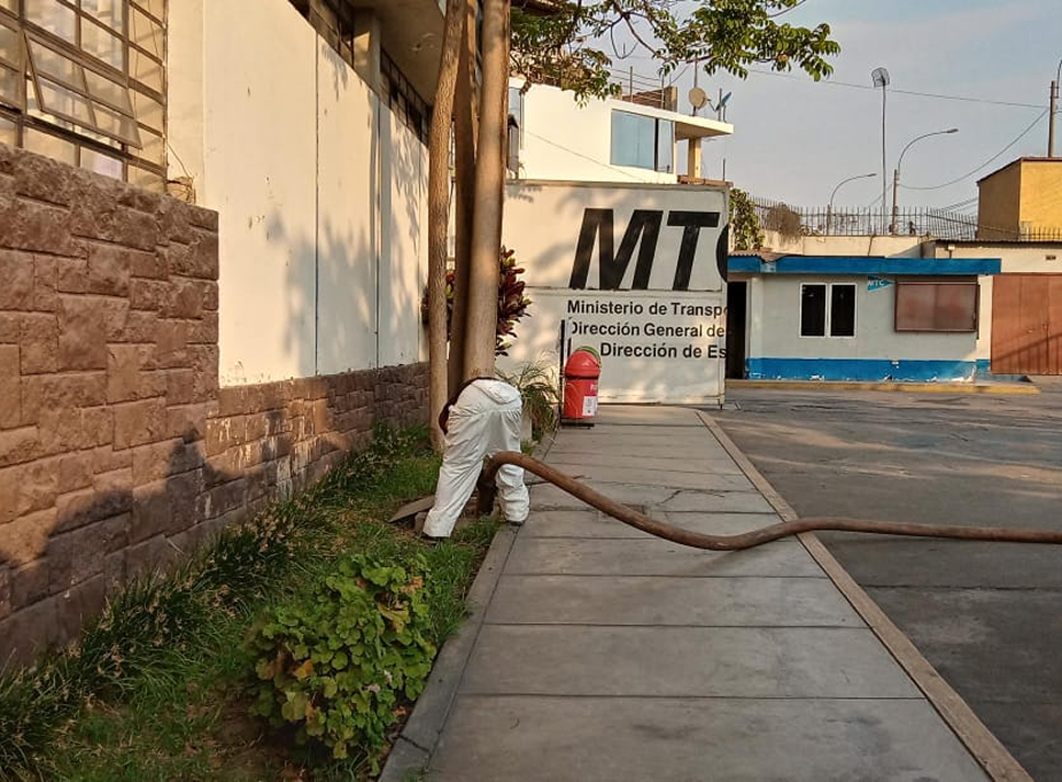 LIMPIEZA DE REDES DE DESAGUE ALCANTARILLADO (1)