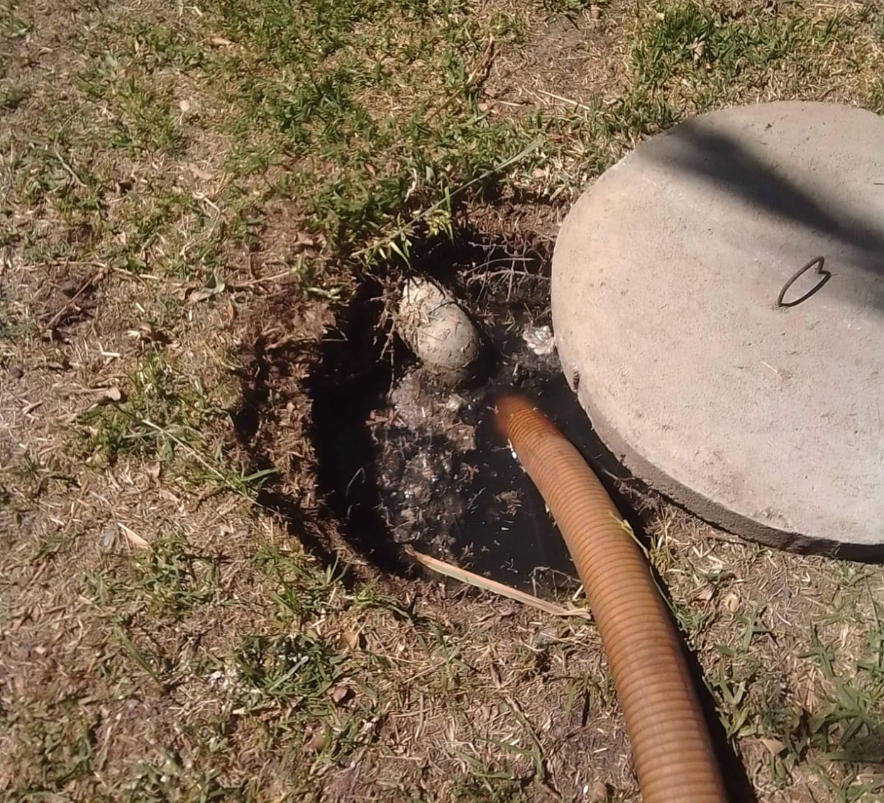 LIMPIEZA Y SUCCION DE BIODIGESTOR (1) 1